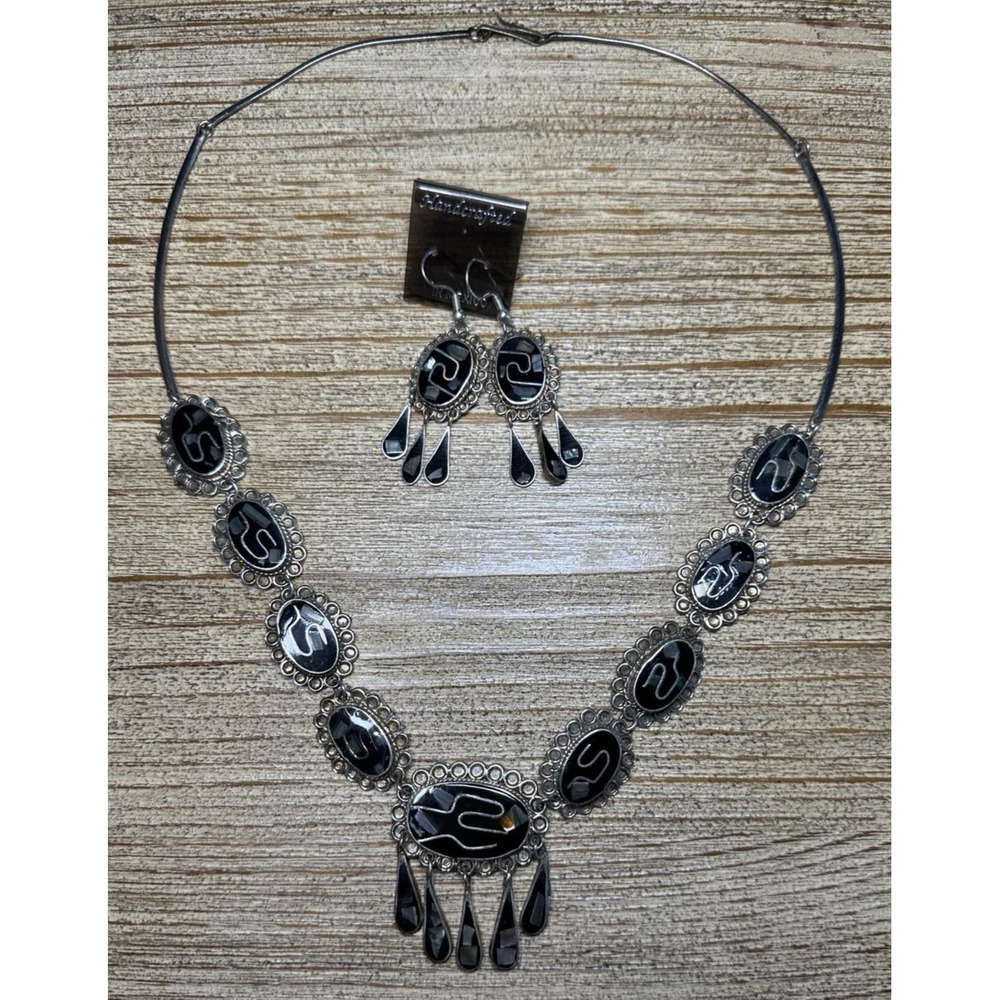 Vintage Mexican Kechoen Necklace Earrings Set Black Onyx Abalone Chandelier